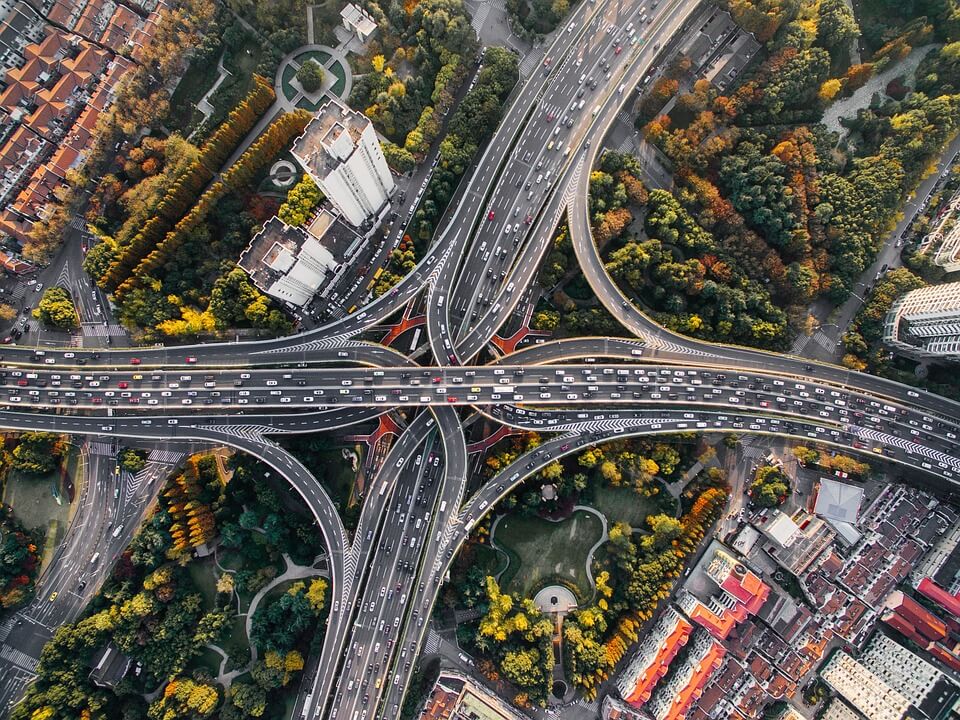 On-ramp merging dangers and highway collision risks